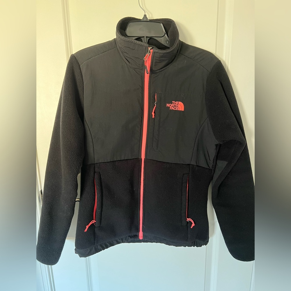 North face sweater